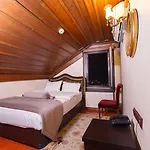 Hotel Tahir Aga Konagi 4*