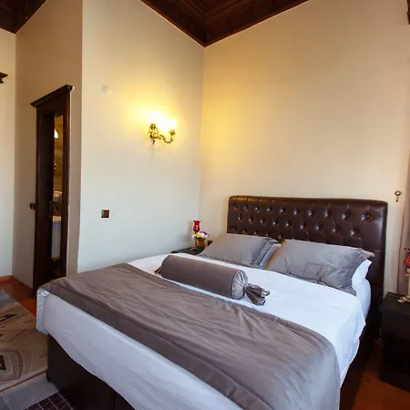 Tahir Aga Konagi Hotel 4*