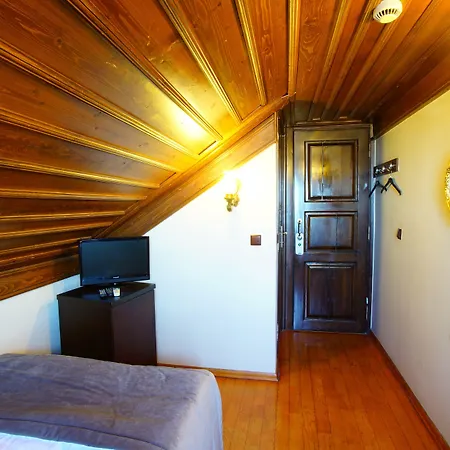 Hotel Tahir Aga Konagi 4*