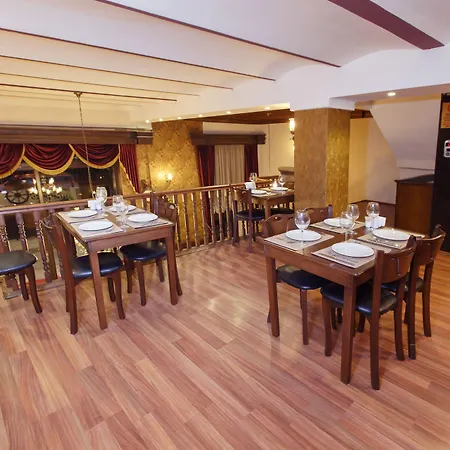 Hotel Tahir Aga Konagi 4*