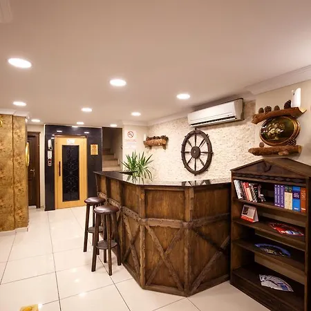 Tahir Aga Konagi Hotel 4*