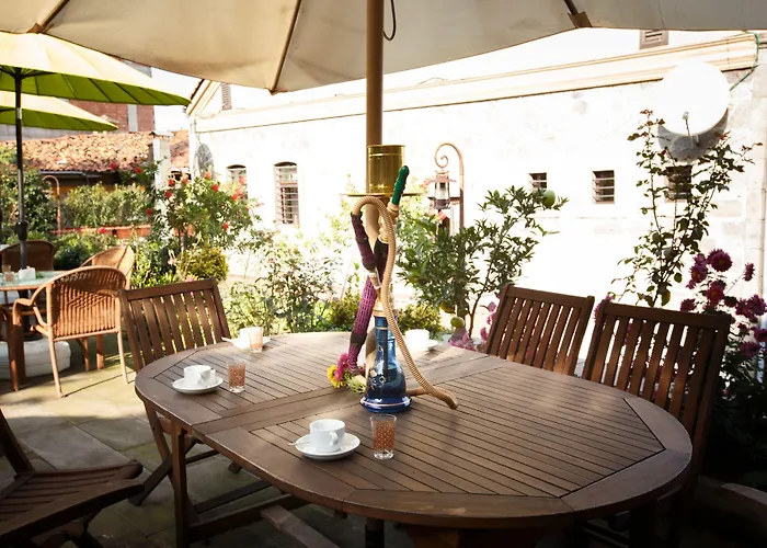 Hotel Tahir Aga Konagi