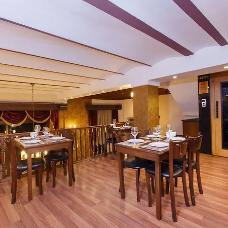 Hotel Tahir Aga Konagi